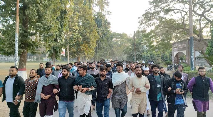 স্বৈরাচারের দোসরদের অপতৎপরতার প্রতিবাদে বিক্ষোভ