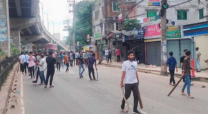 চট্টগ্রামে শিক্ষার্থী-ছাত্রলীগ সংঘর্ষে নিহত ২