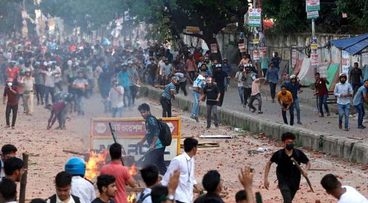 ‘ছাত্র-জনতার আন্দোলনে শহীদদের রাষ্ট্রীয় স্বীকৃতি দিতে হবে’