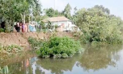 চিত্রার ভাঙনে হুমকির মুখে নড়াইল-মাগুরা সড়ক