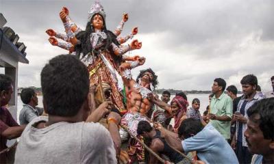 রাজধানীর যেসব রাস্তা এড়িয়ে চলতে বলল ডিএমপি