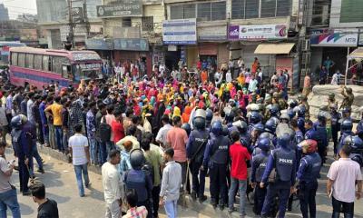 শ্রমিক আন্দোলন, ১০ কারখানায় ছুটি ঘোষণা