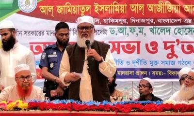 হজের খরচ নিয়ে সুখবর দিলেন ধর্ম উপদেষ্টা