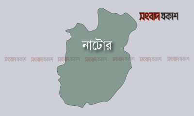 মদ খেয়ে স্থানীয়দের পেটালেন ইউপি সদস্য