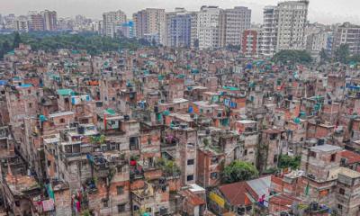 জেনেভা ক্যাম্পে ককটেল বিস্ফোরণ, আহত ২