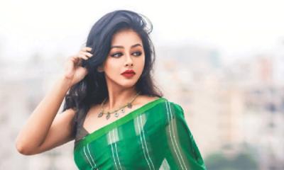 বিজয় দিবসের সাজ কেমন হবে