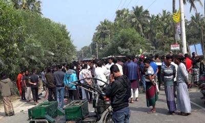 ড্রাম ট্রাকের ধাক্কায় অটোরিকশার দুই যাত্রী নিহত