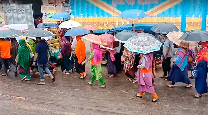 আশুলিয়া শিল্পাঞ্চল : কাজে ফিরেছেন অধিকাংশ শ্রমিক