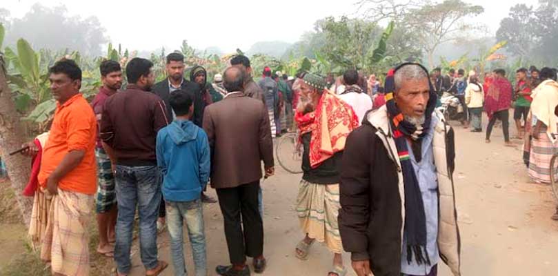 ধানক্ষেতে মিলল অটোচালকের মরদেহ