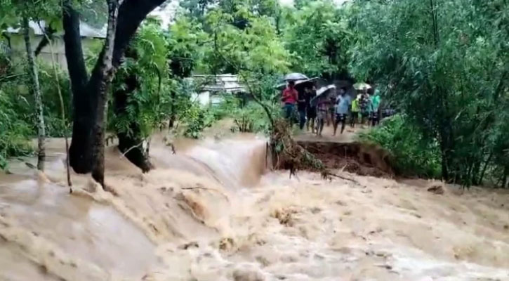 বিপৎসীমার ওপরে সুরমার পানি, প্লাবিত হচ্ছে নতুন এলাকা