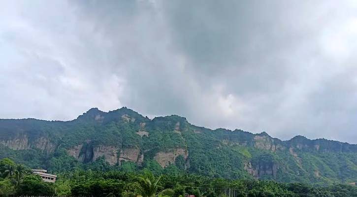 এক দিনের ব্যবধানে টেকনাফে আরও ৮ জনকে অপহরণ