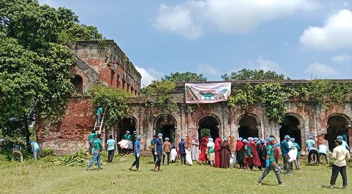 তরুণদের উদ্যোগে স্বরূপে ফিরল ইটাকুমারী জমিদারবাড়ি