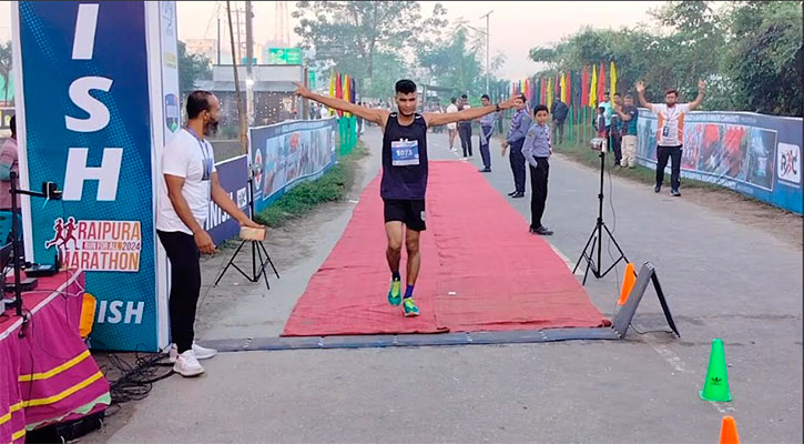 অনুষ্ঠিত হয়ে গেল ‘রায়পুরা ম্যারাথন’