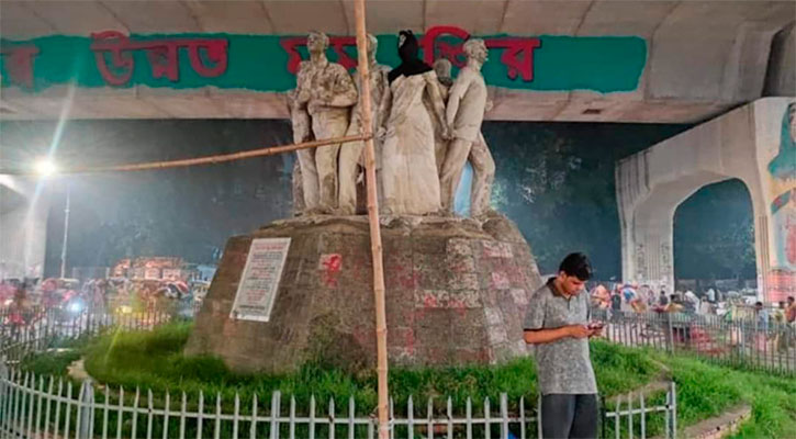 রাজু ভাস্কর্যে নারী প্রতিকৃতিকে হিজাব, তদন্ত করবে ঢাবি