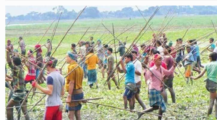 নরসিংদীতে দুপক্ষের টেঁটাযুদ্ধ, প্রাণ গেল ২ জনের