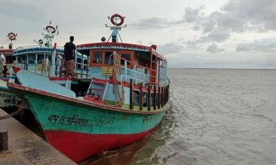 বাংলাবাজার-শিমুলিয়ায় লঞ্চ বন্ধ ঘোষণা