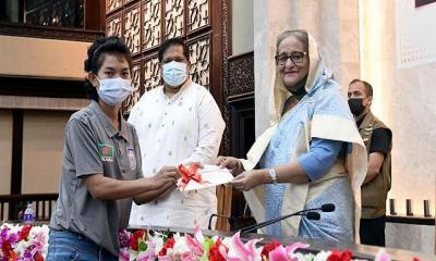 প্রধানমন্ত্রীর সংবর্ধনা পেলেন ৬৬ ক্রীড়াবিদ