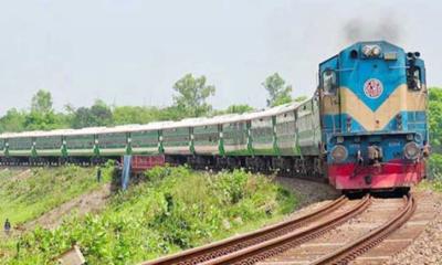 ৯ ফেব্রুয়ারি থেকে শতভাগ যাত্রী চলবে ট্রেনে