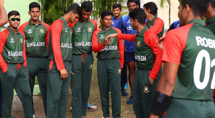 বিশ্বকাপে ‍‍‘ব্যর্থ‍‍’ মিশন শেষে দেশে ফিরল টাইগার যুবারা