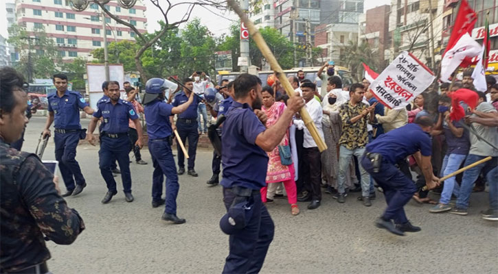 বাম জোটের মিছিলে পুলিশের লাঠিচার্জ