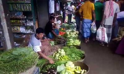 টাঙ্গাইলে কমেছে সবজির দাম