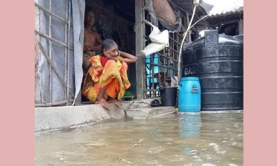 পানিবন্দী হয়ে পড়েছে সাড়ে তিন হাজার পরিবার