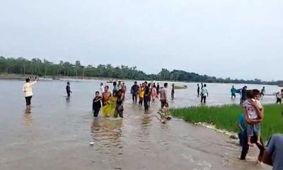 পঞ্চগড়ে নৌকা ডুবে ১৬ জনের মৃত্যু