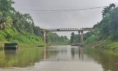 কাচালং নদীতে দুই নৌকার সংঘর্ষে নিহত ১