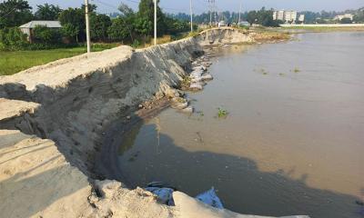 যমুনায় বিলীন স্পার বাঁধের ১২২ মিটার