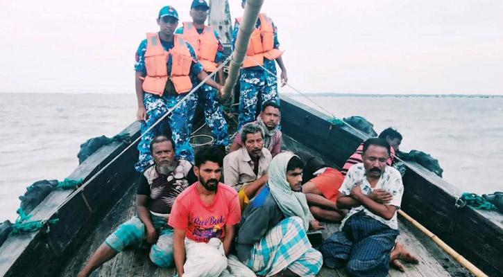 ট্রলারডুবি: আরও উদ্ধার ৬, নিখোঁজ ৫