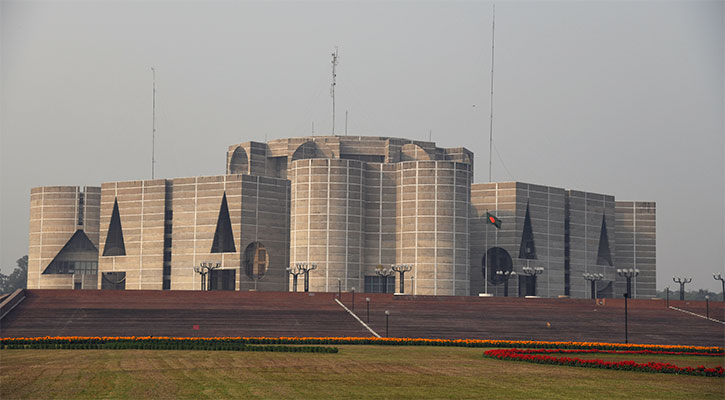 বিএনপির ৬ আসন শূন্য ঘোষণা করে গেজেট প্রকাশ